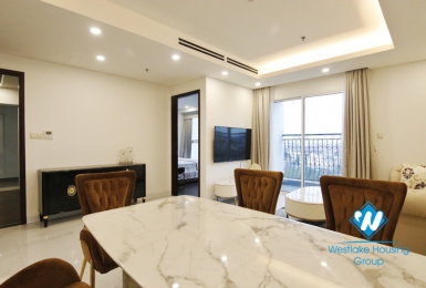 Apartment 3 bedroom for rent in 44 Yen Phu Building 